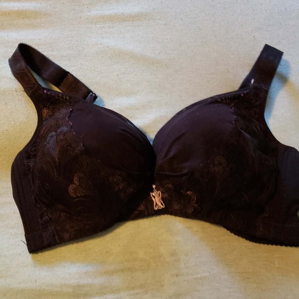 Push up plunge bra